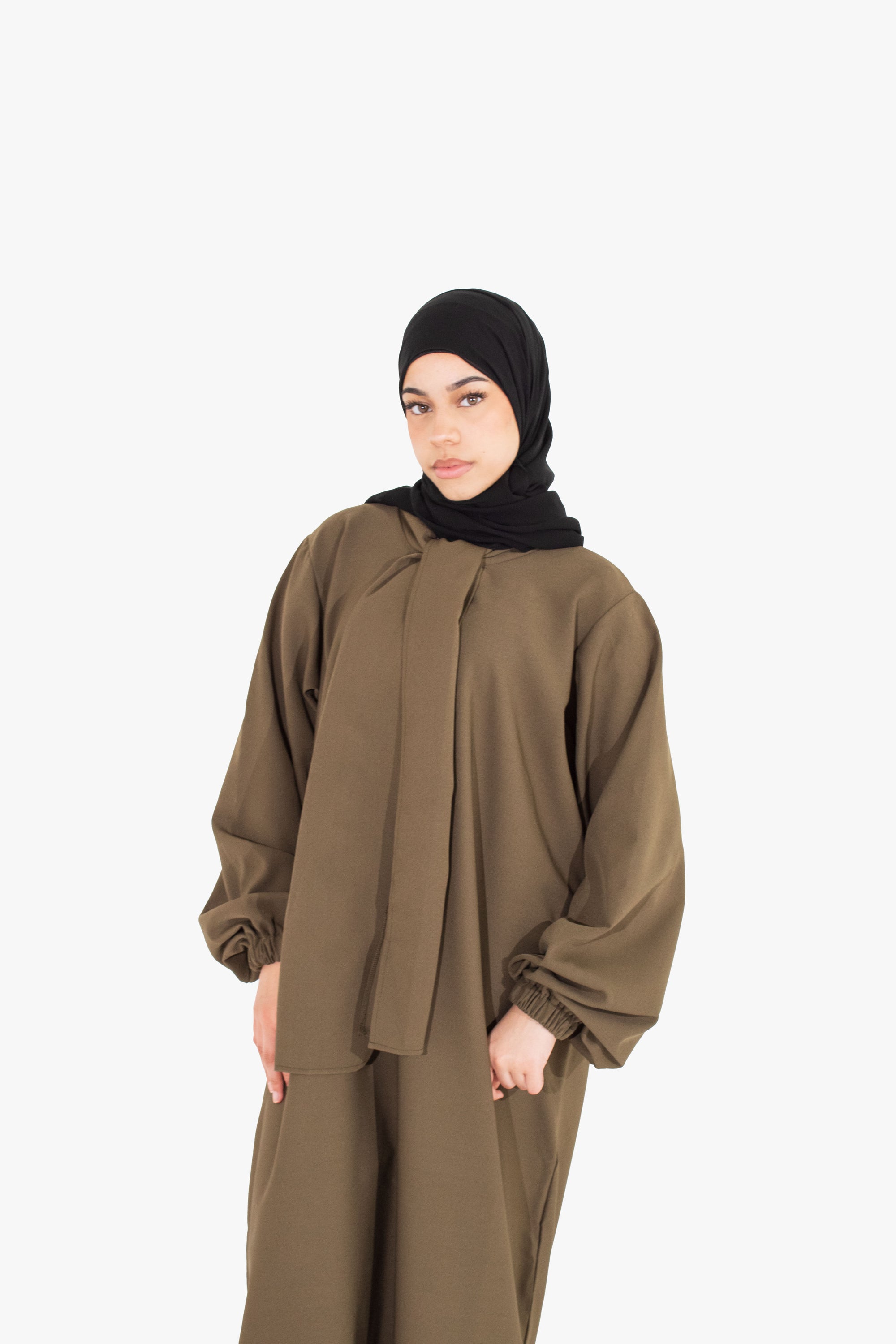 Olive Front Neck Tie Abaya