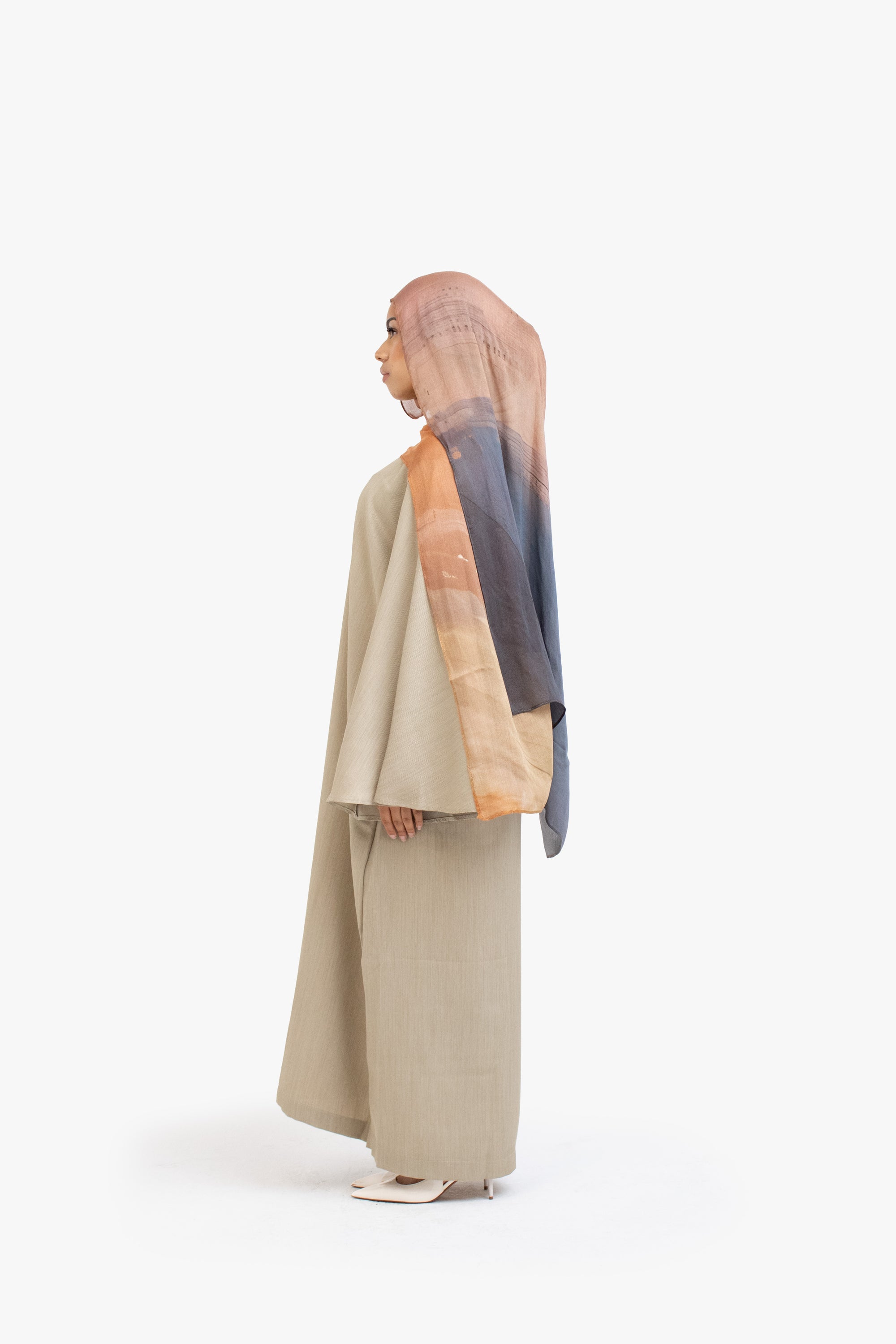 Beige Textured Umbrella Sleeve Abaya