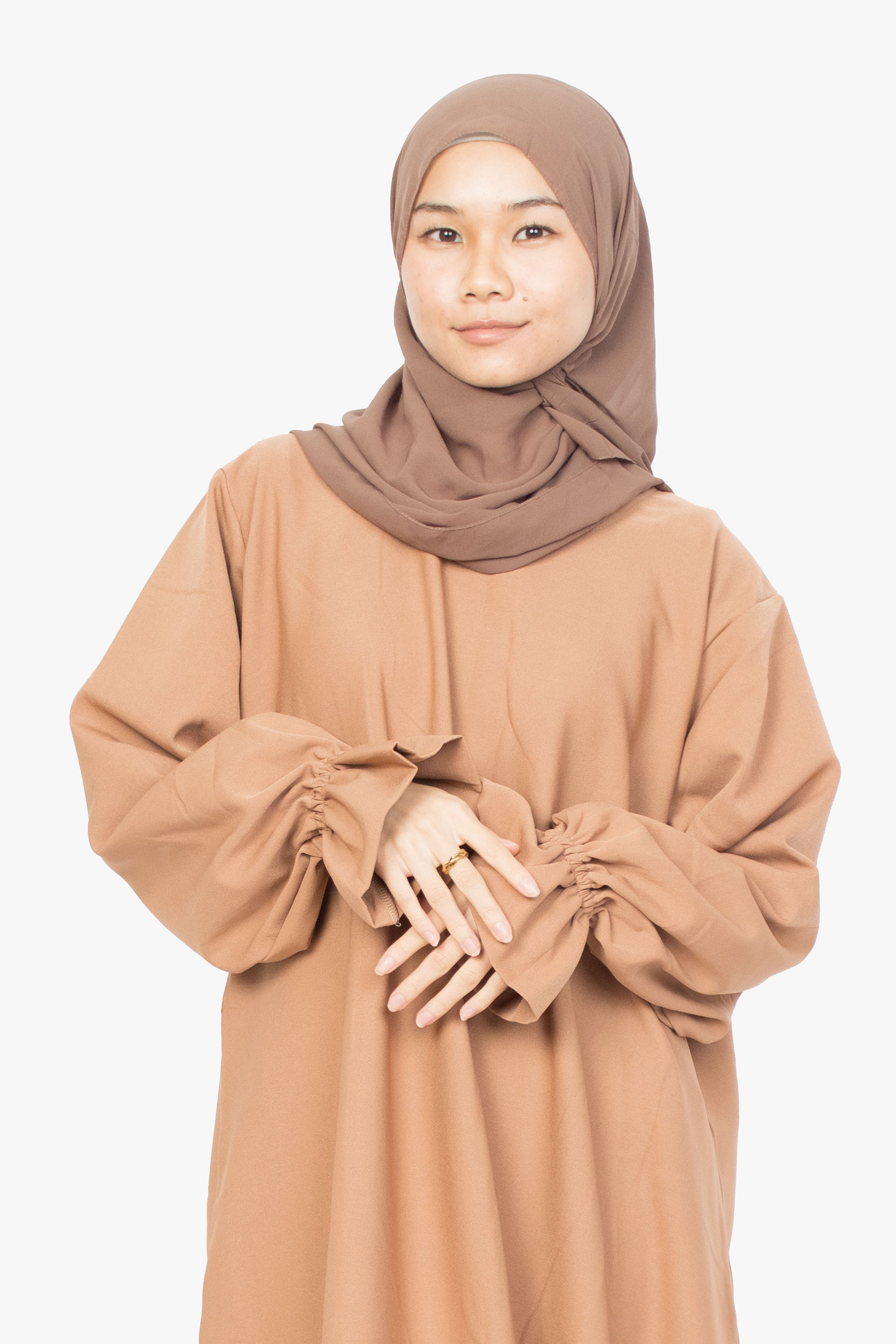 Caramel Poet Sleeve Abaya
