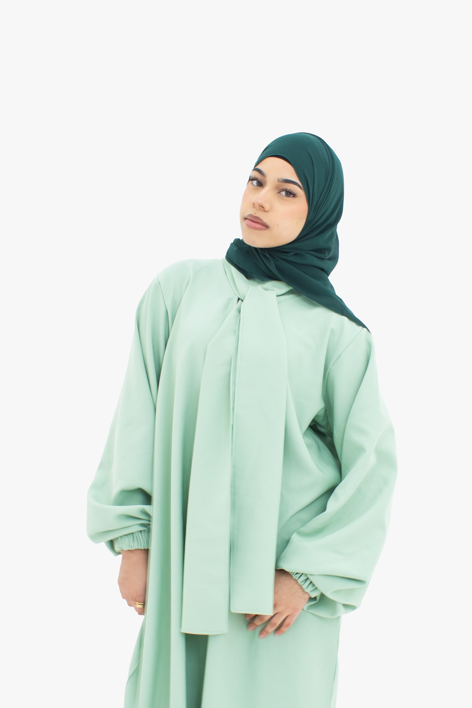 Pistachio Front Neck Tie Abaya