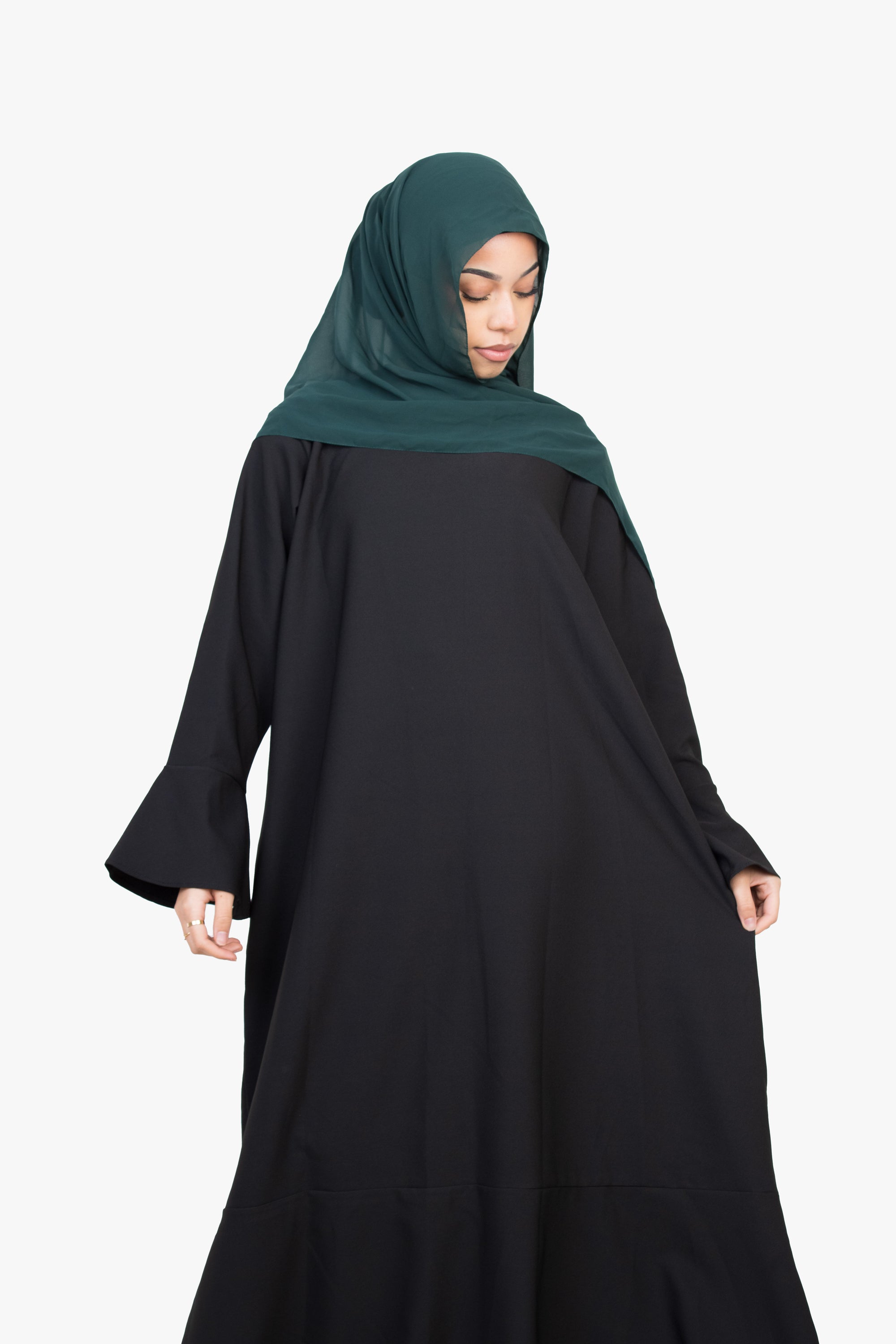 Black Tulip Sleeve Abaya