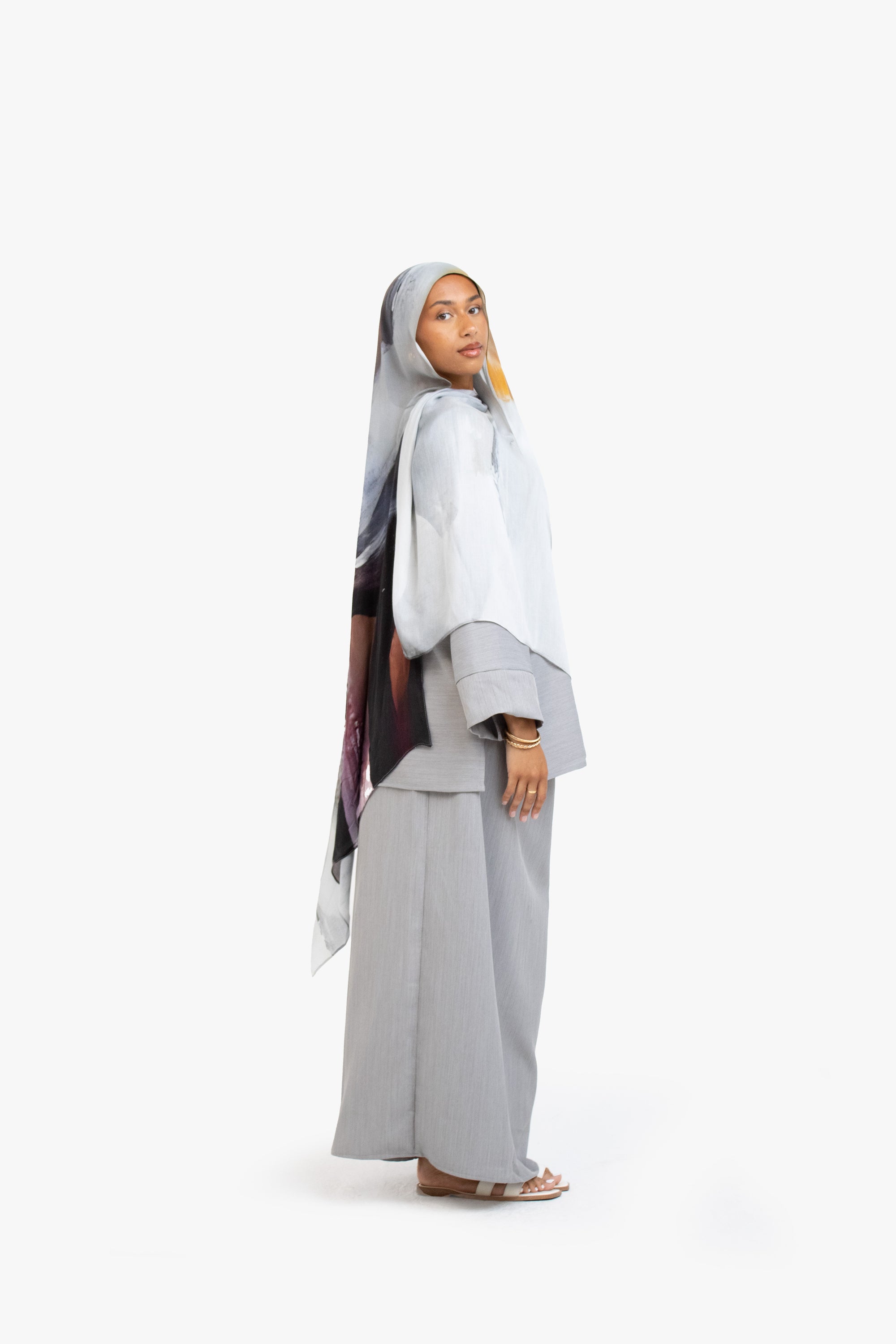 Light Grey Textured Two-Piece Abaya