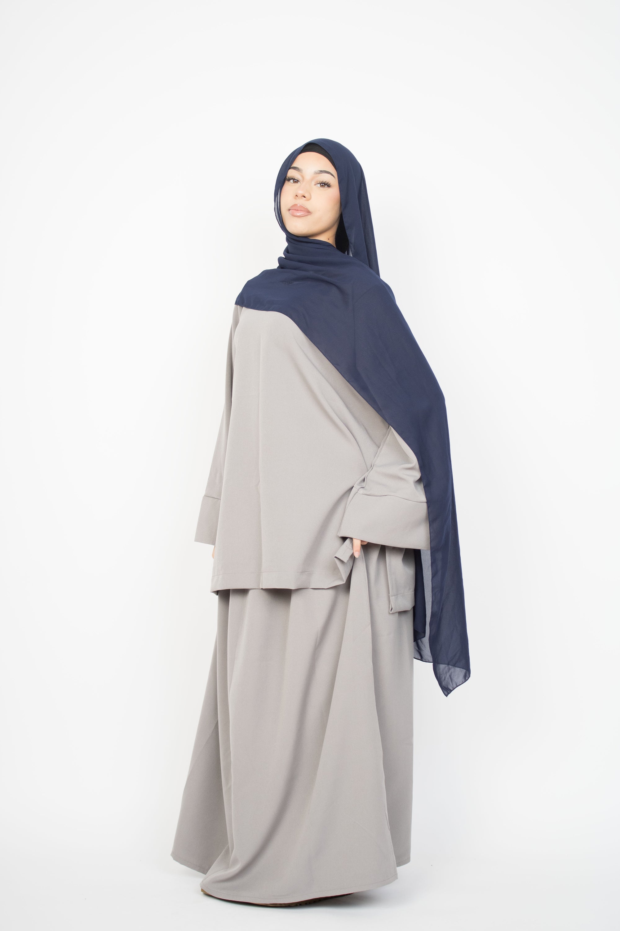 Cloud Grey Two-Piece Abaya