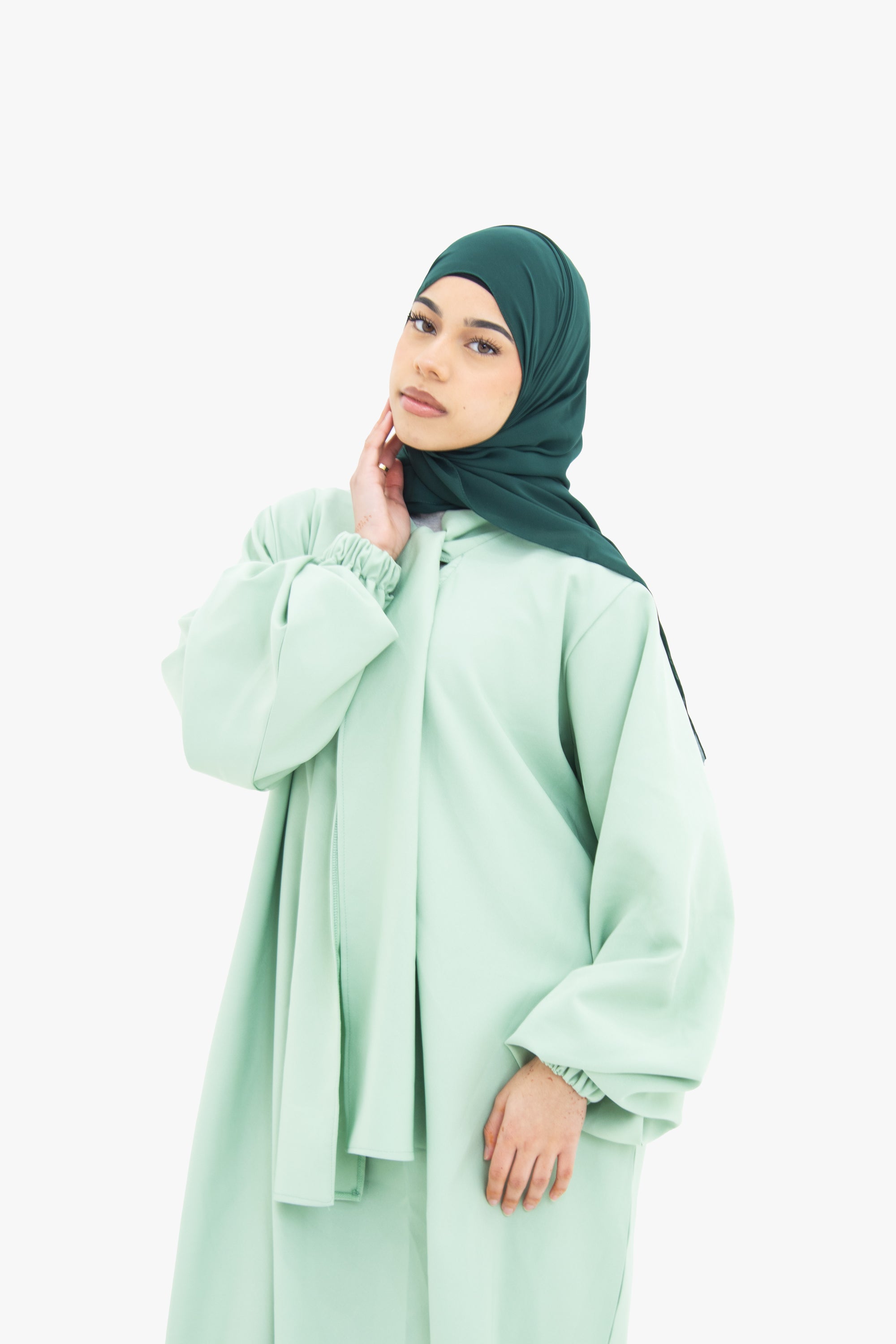Pistachio Front Neck Tie Abaya
