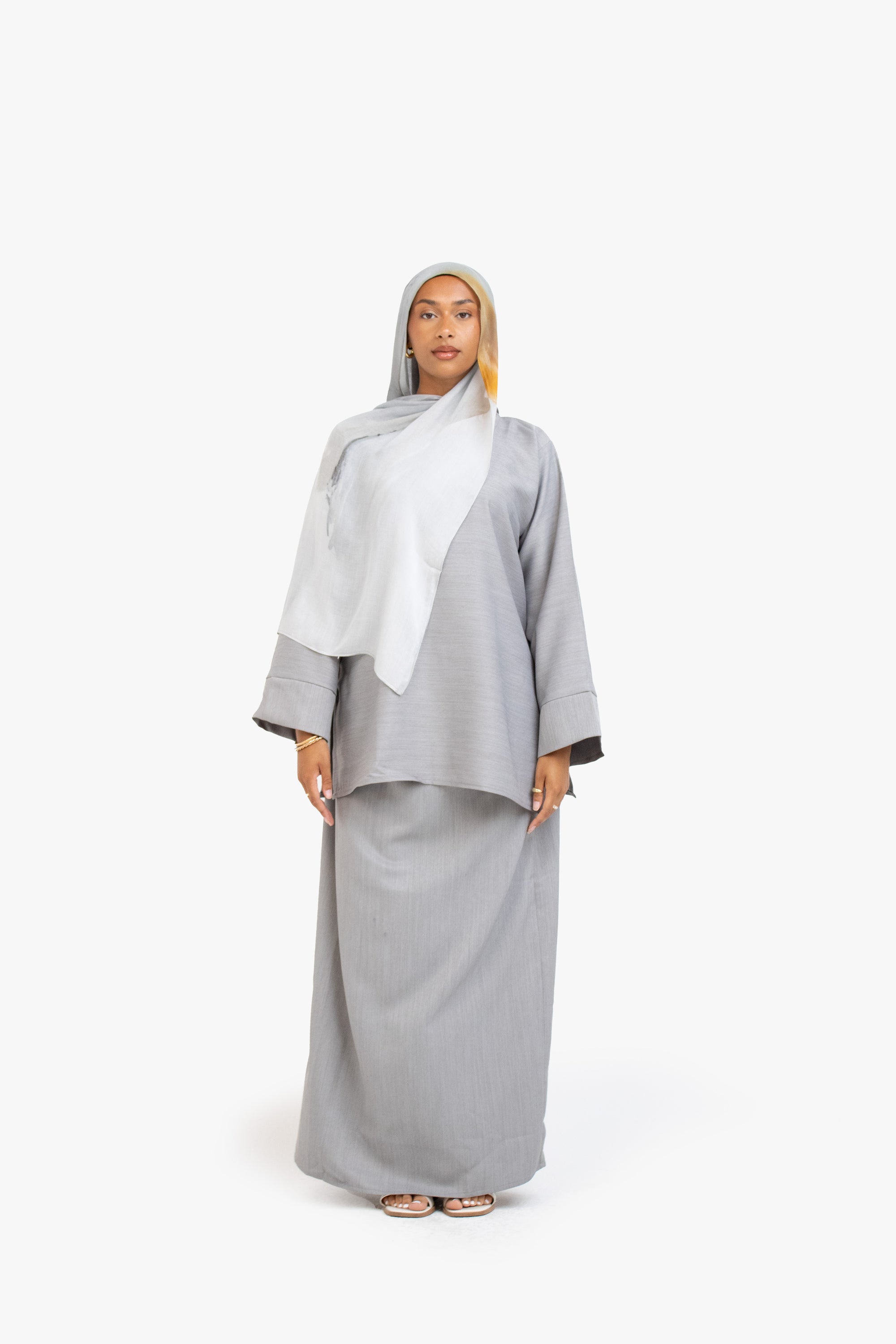 Light Grey Textured Two-Piece Abaya