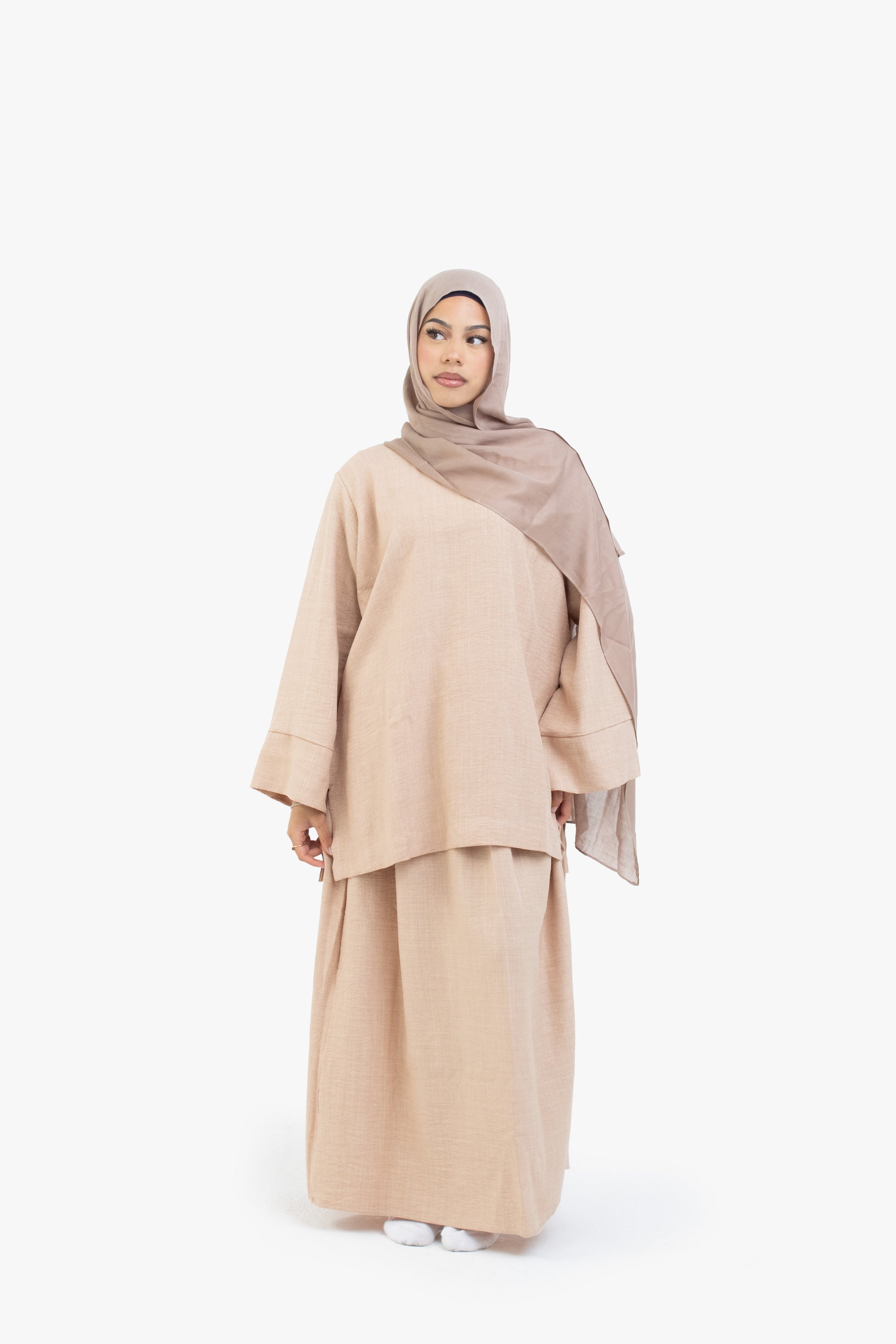 Beige Mélange Two-Piece Abaya