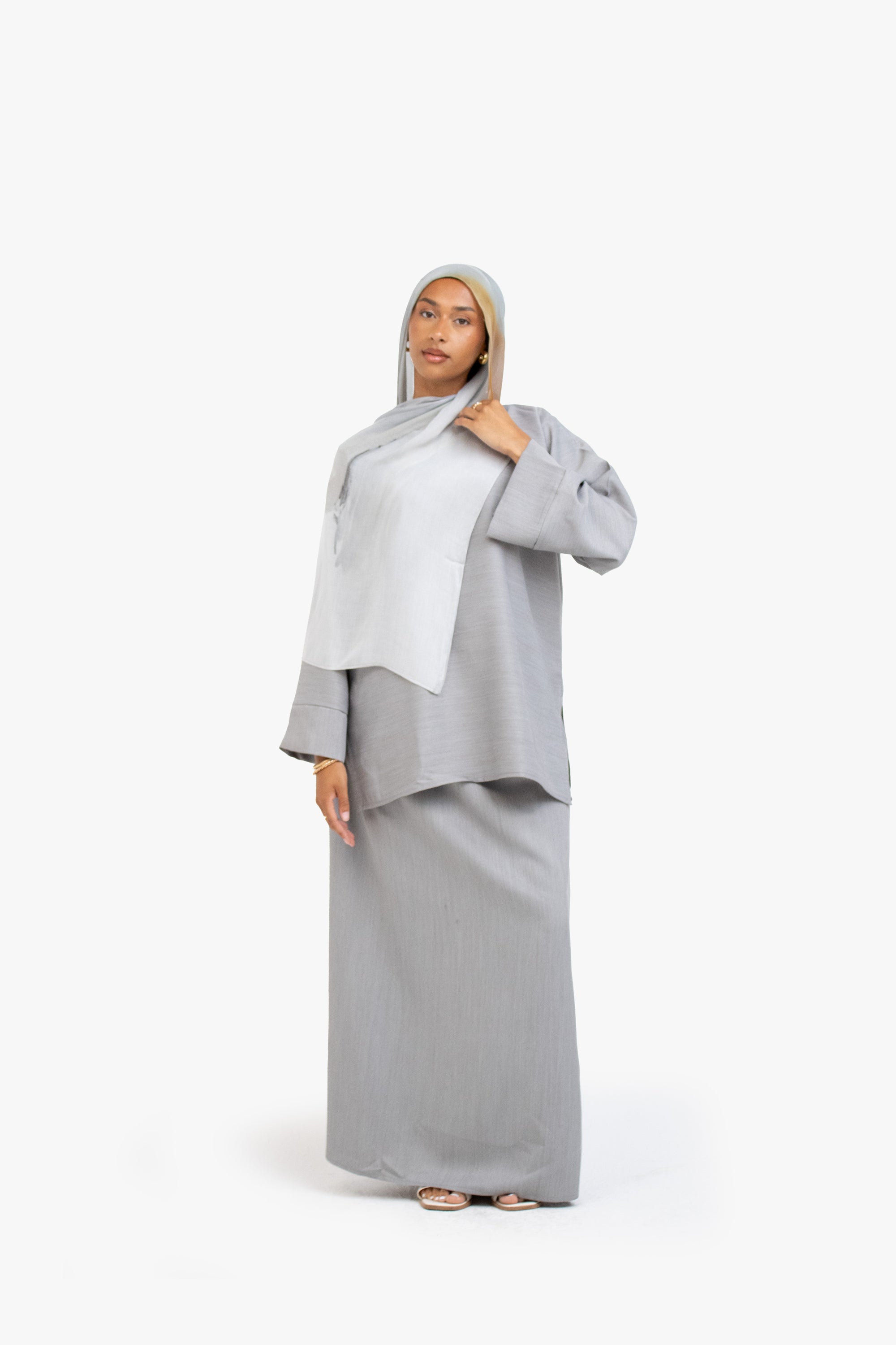 Light Grey Textured Two-Piece Abaya