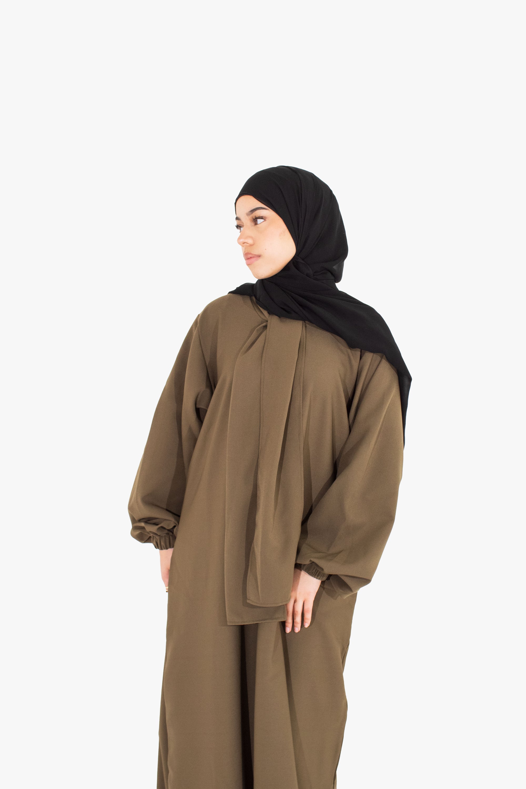 Olive Front Neck Tie Abaya