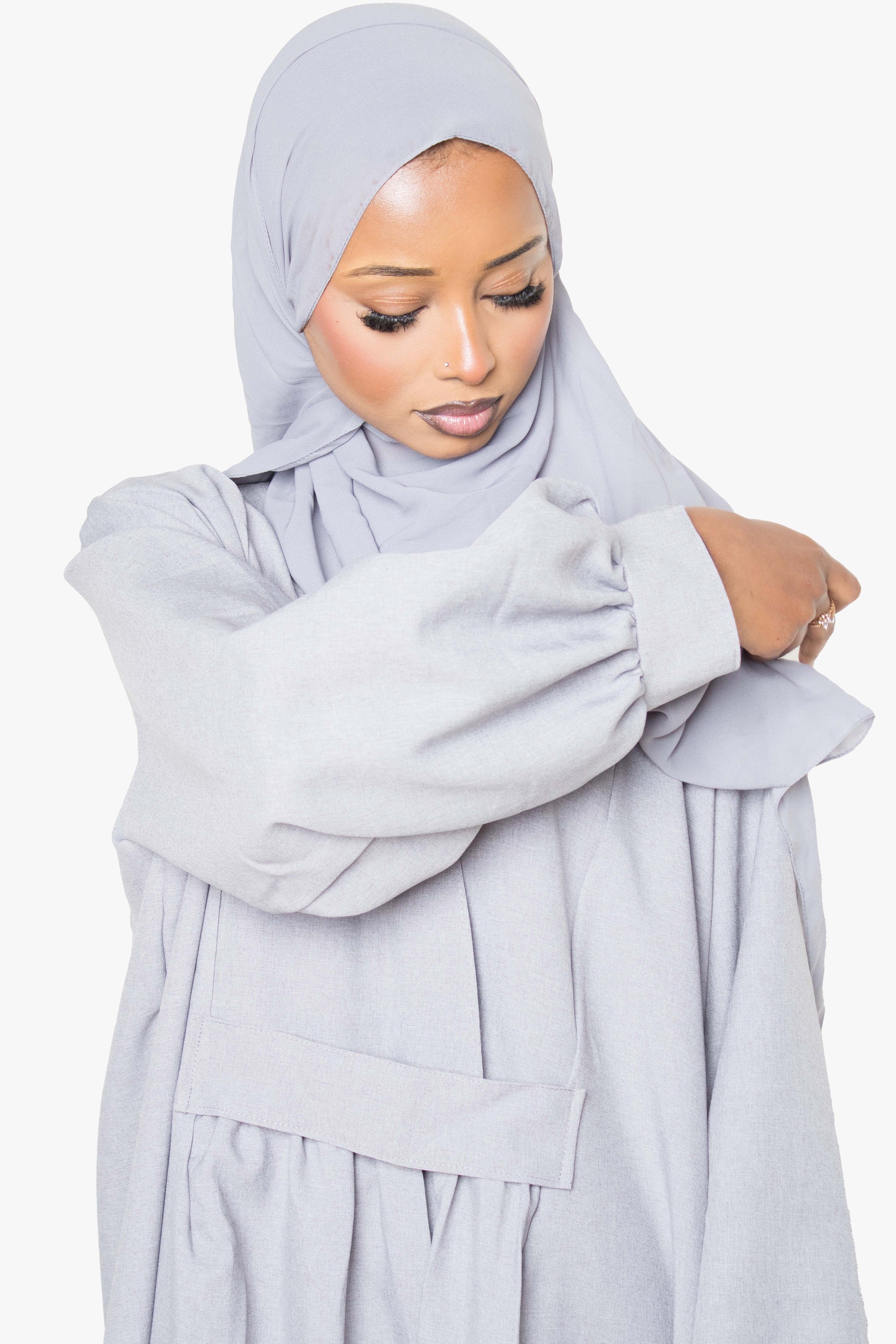 Textured Powder Grey Pleated Bridge Abaya