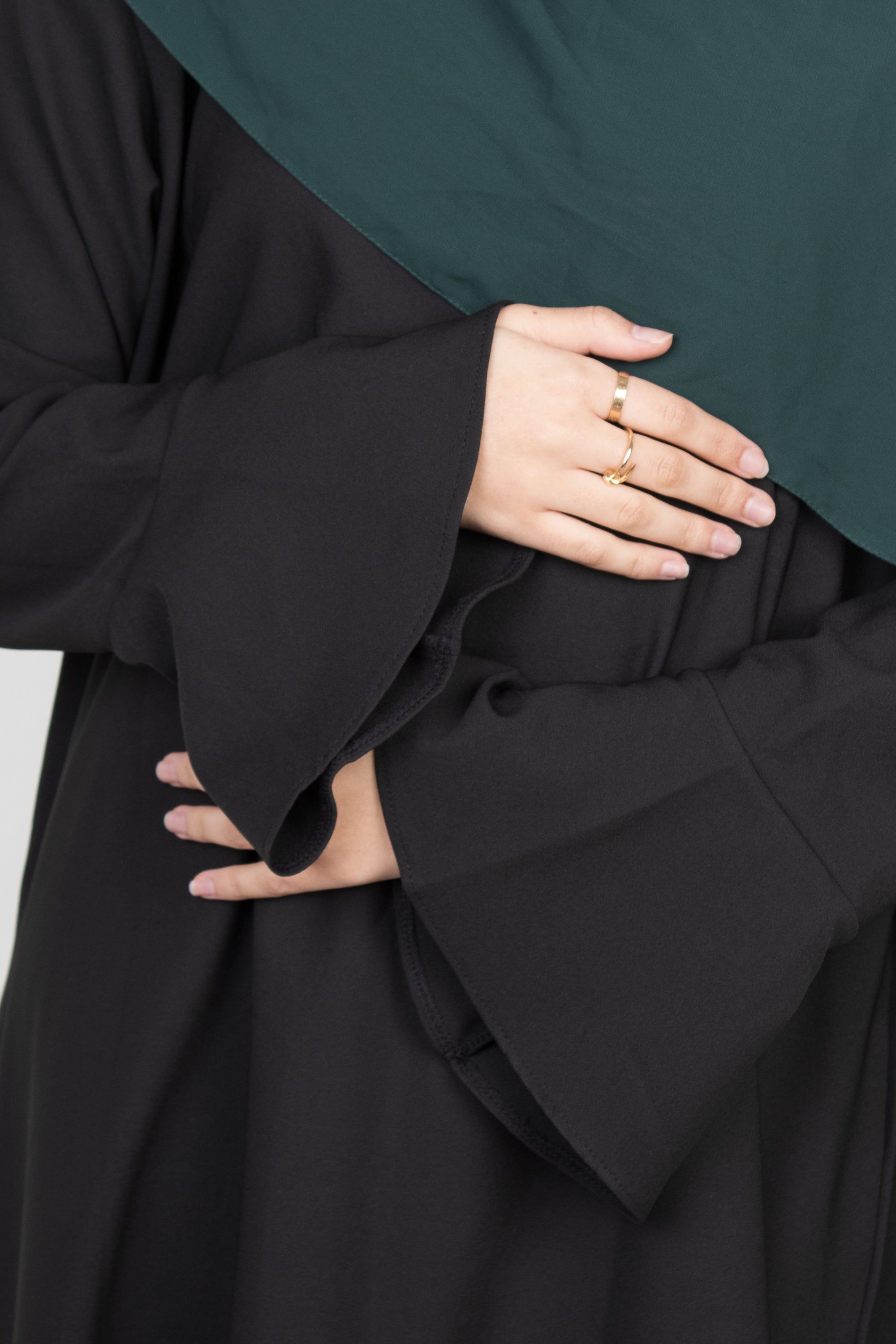 Black Tulip Sleeve Abaya