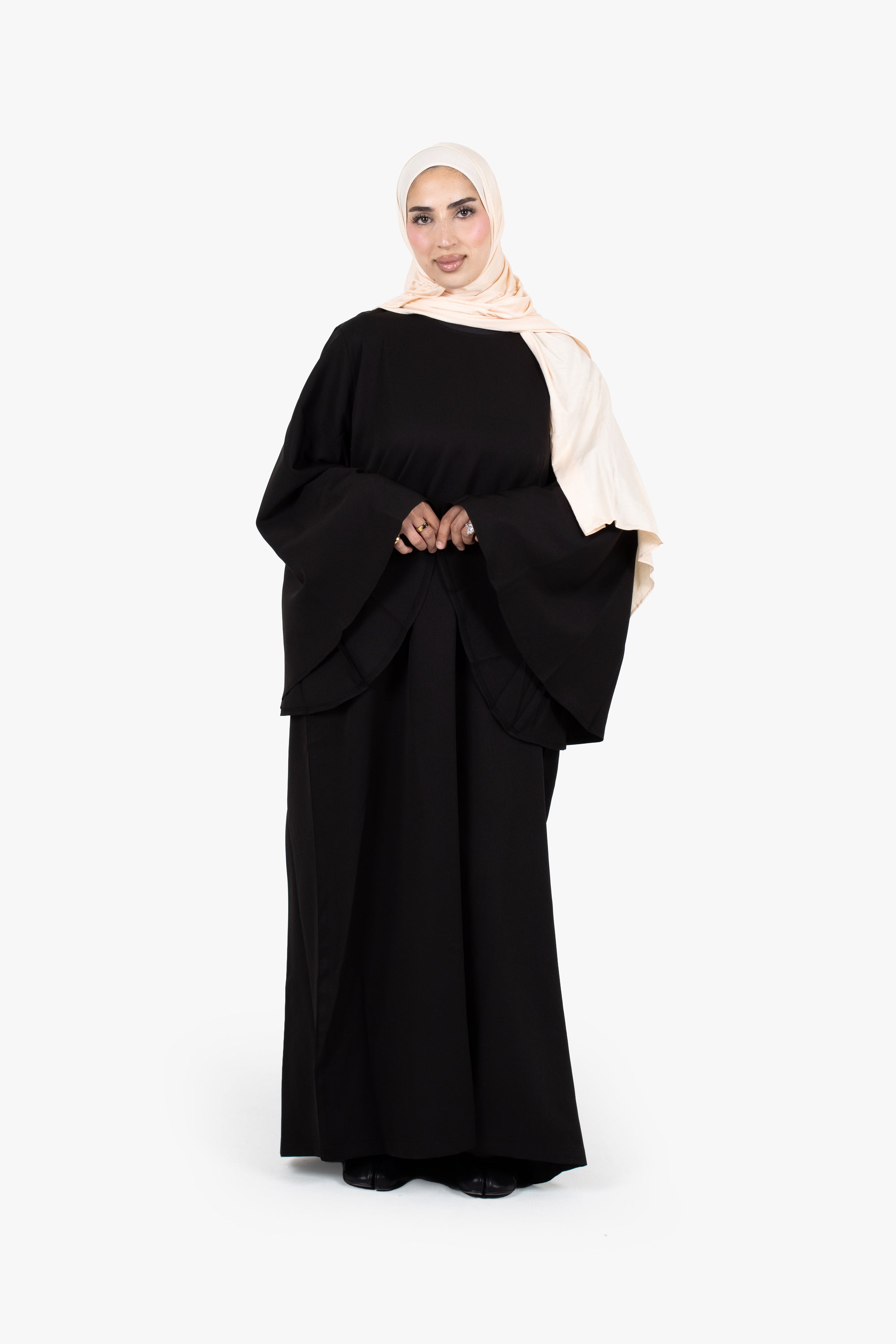 Black Powder Touch Crepe Umbrella Sleeve Abaya