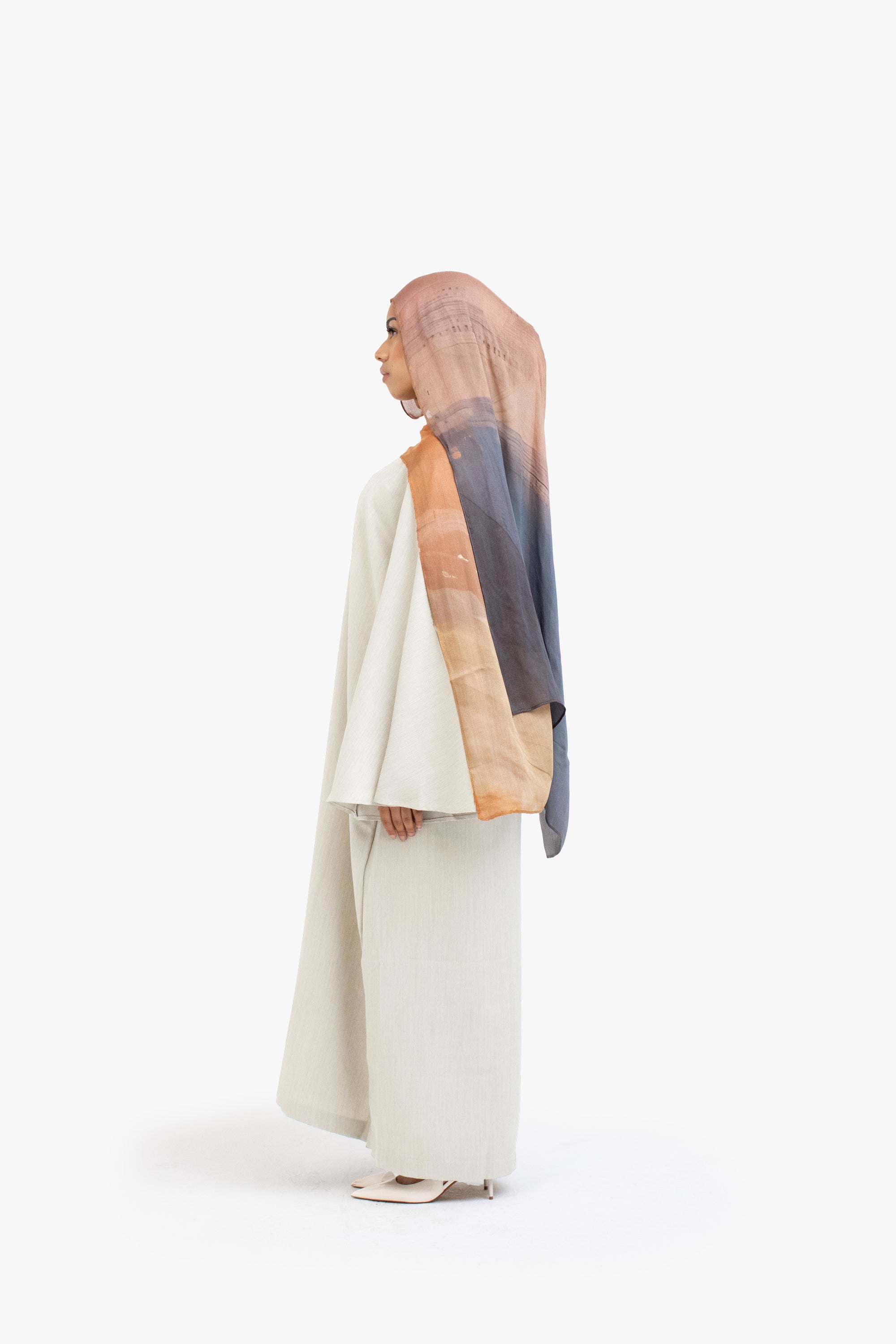 Stone Textured Umbrella Sleeve Abaya